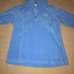 Columbia sweater